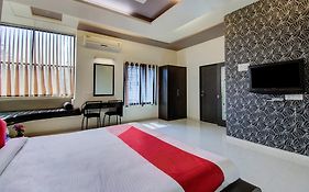 Hotel Neelam Amravati